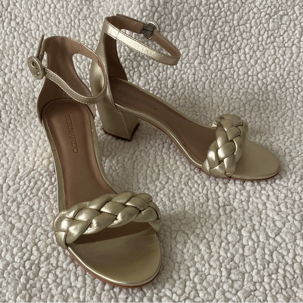 NWOT Bernardo Anthropologie Bethany Gold Braided Strap Block Heels